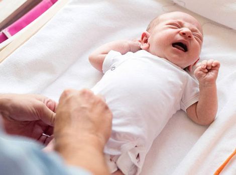 بهترین زمان ختنه کردن نوزاد پسر، کدام روش ختنه کردن بهتر است؟  